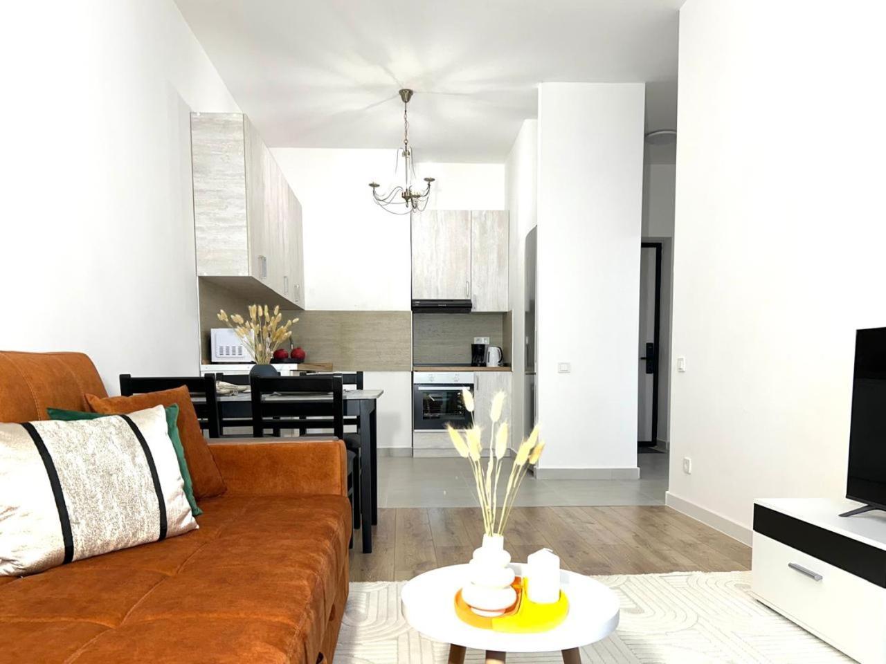 жк Meridian из 8 рядом с арбатом Apartment Almaty